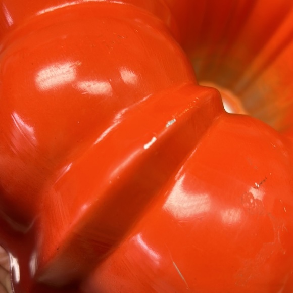 Retro 70s 10 “Nordic Ware” aluminum ombré red/orange bunt cake pan - Picture 5 of 6